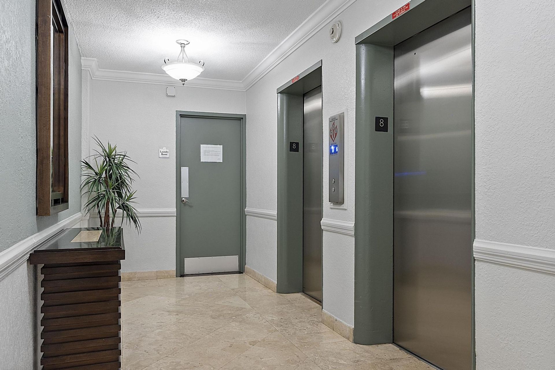 2900 NE 30th Street, Unit Apt 8j, Fort Lauderdale, FL 33306 Photo