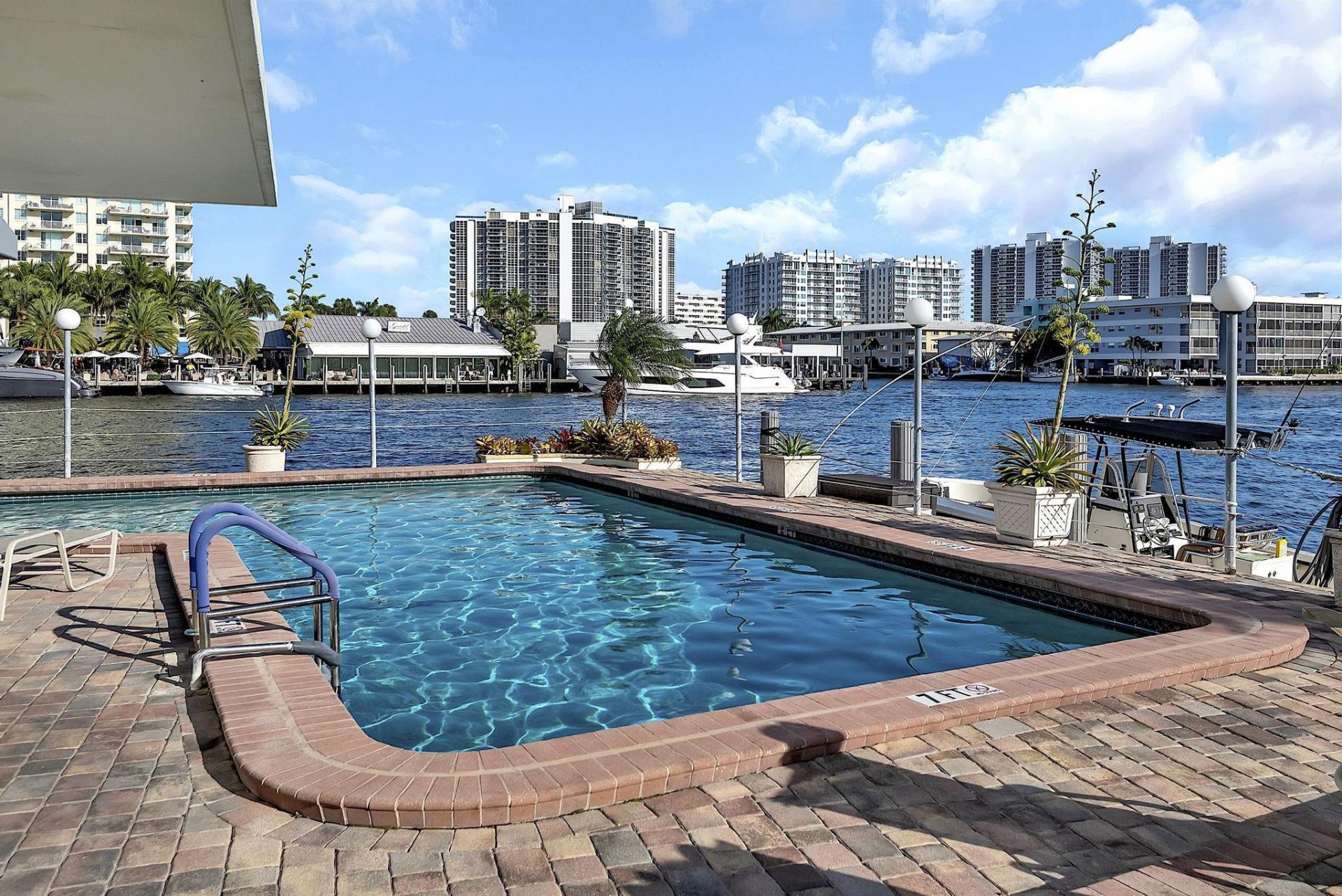 2900 NE 30th Street, Unit Apt 8j, Fort Lauderdale, FL 33306 Photo