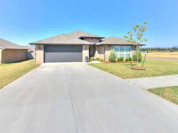 2100 Norwood Drive, Norman, OK 73026