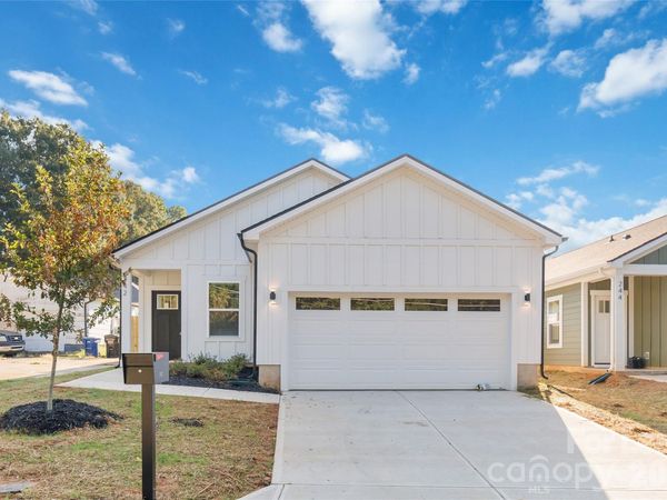 242 Institute Street , Mooresville, NC 28115