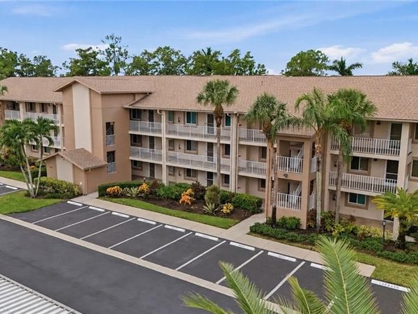 7300 Glenmoor LN , Unit 205, NAPLES, FL 34104