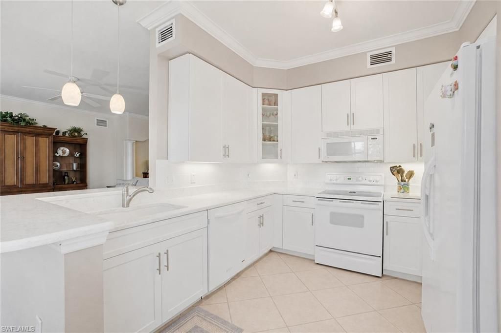 3904 Forest Glen Blvd , Unit 7-101, Naples, FL 34114 Photo