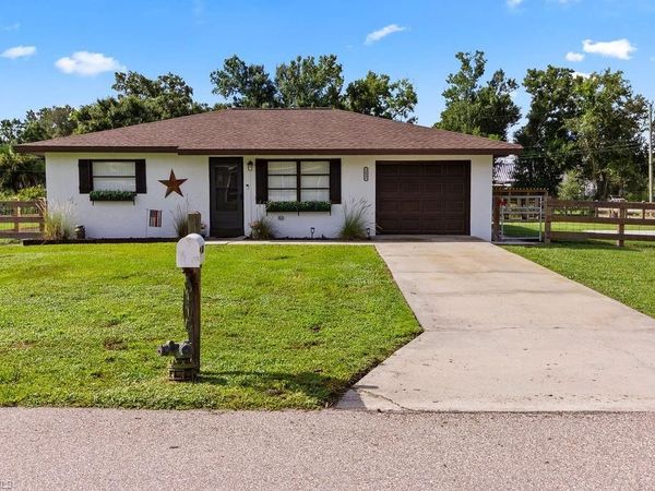 30097 Elm RD, PUNTA GORDA, FL 33982