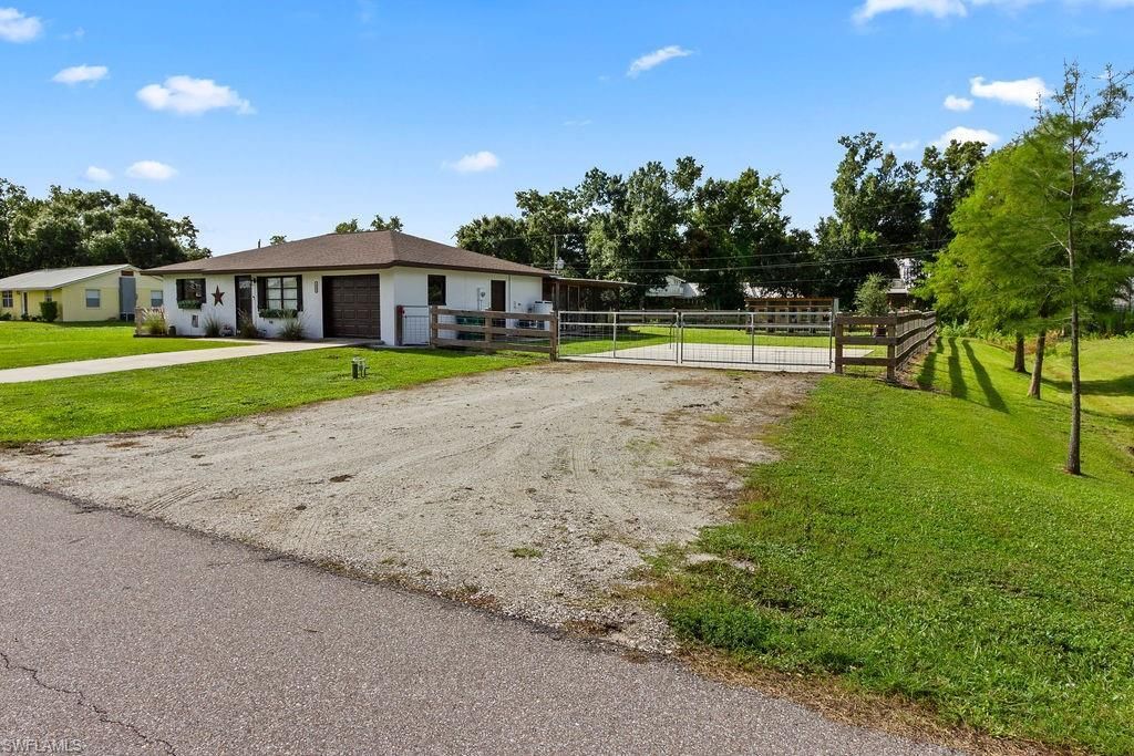 30097 Elm Rd, Punta Gorda, FL 33982 Photo