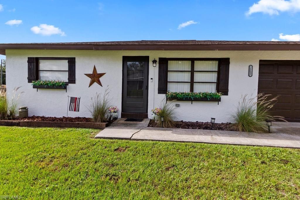 30097 Elm Rd, Punta Gorda, FL 33982 Photo