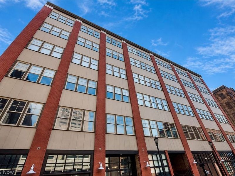 1260 W 4th Street, Unit 602, Cleveland, OH 44113 Photo 1