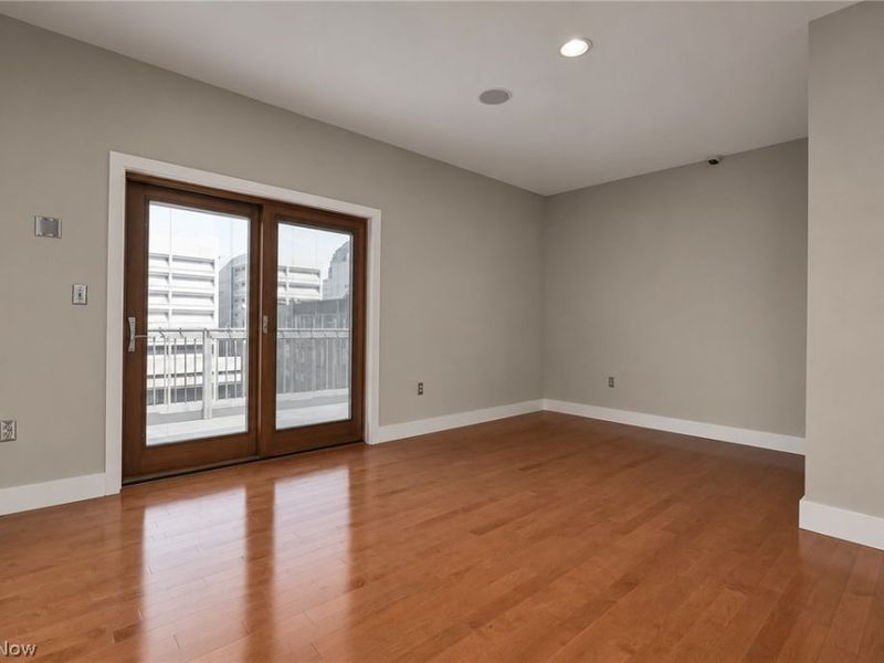 1260 W 4th Street, Unit 602, Cleveland, OH 44113 Photo 5