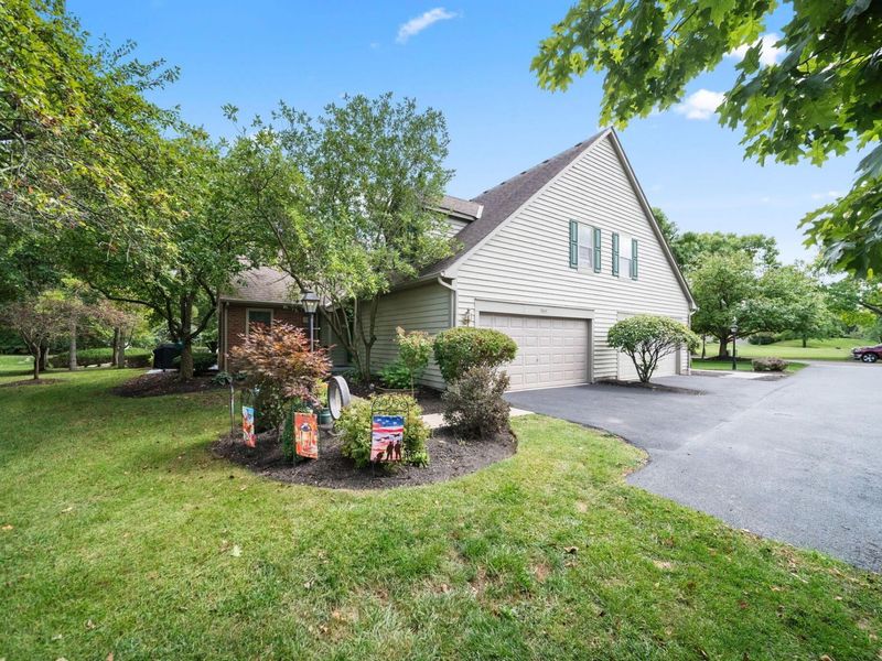 7665 Earlington Parkway, Unit 3B, Dublin, OH 43017 Photo 1