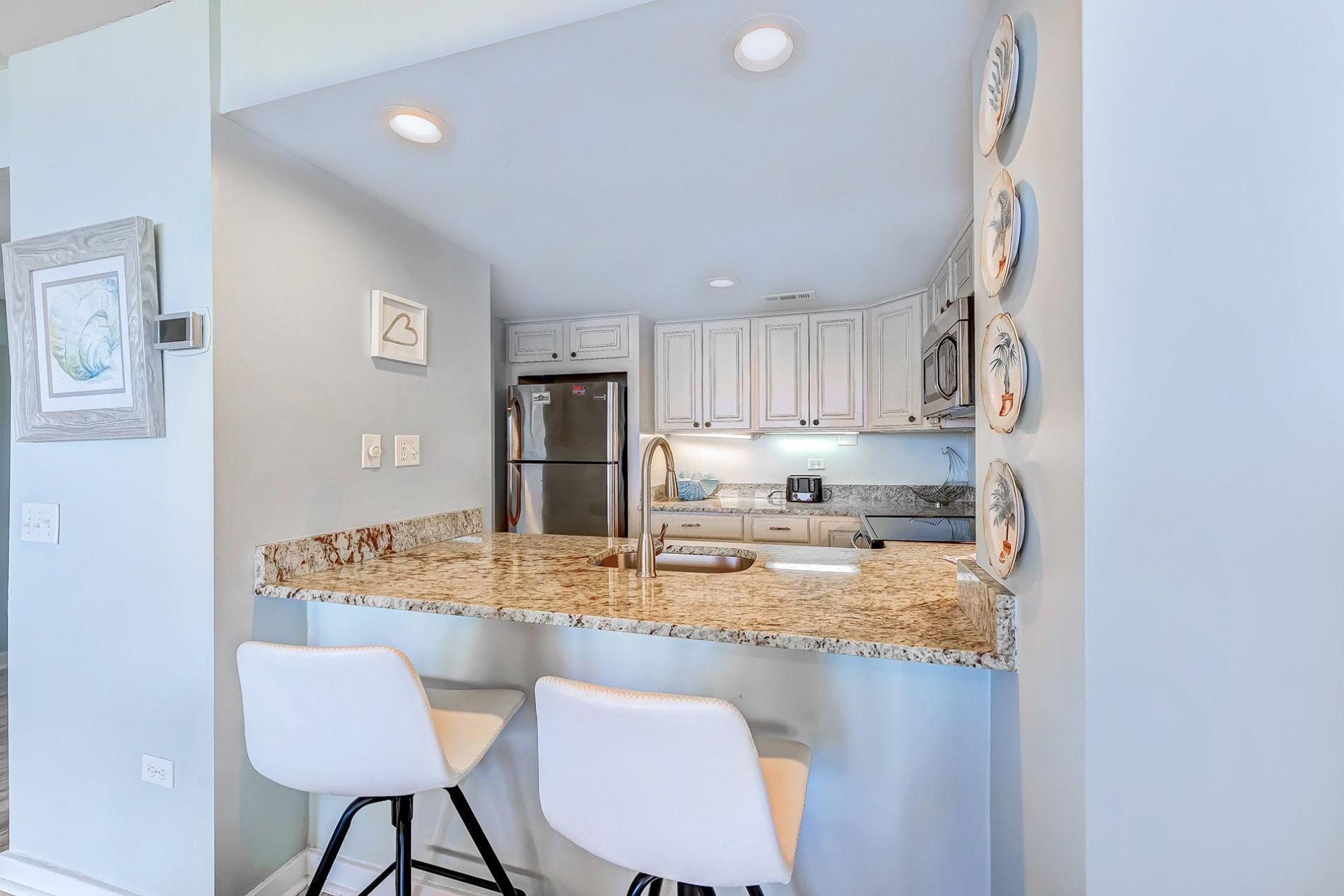 100 Ocean Creek Dr. Photo 11