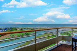 100 Ocean Creek Dr. photo 4