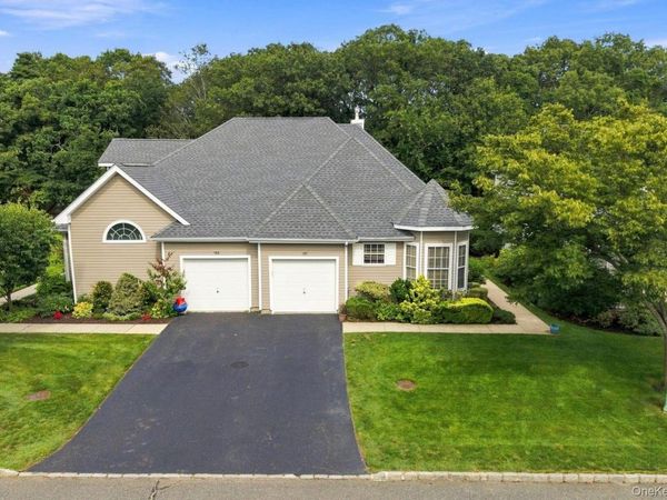 157 Scenic Lake Drive , Riverhead, NY 11901