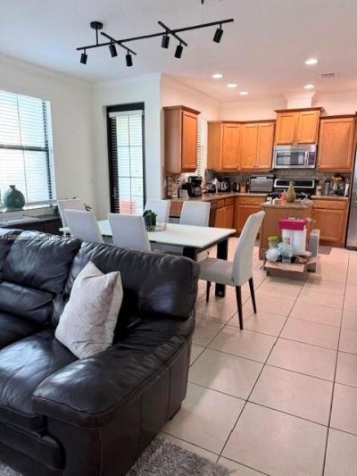 3331 NW 124th Ter , Sunrise, FL 33323 Photo