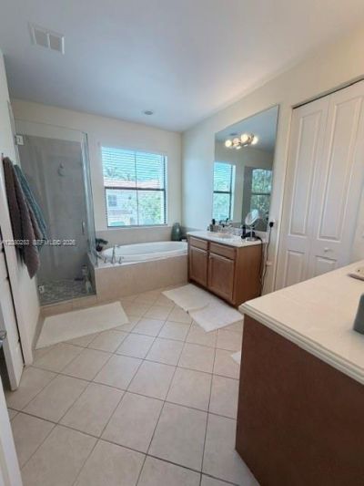3331 NW 124th Ter , Sunrise, FL 33323 Photo
