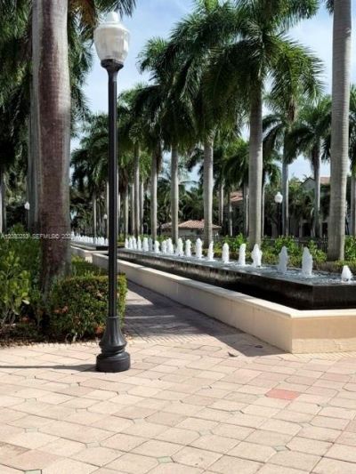 3331 NW 124th Ter , Sunrise, FL 33323 Photo