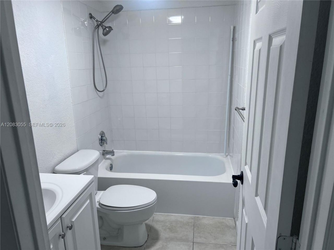 4651 NW 9th Dr, Unit 4651, Plantation, FL 33317 Photo