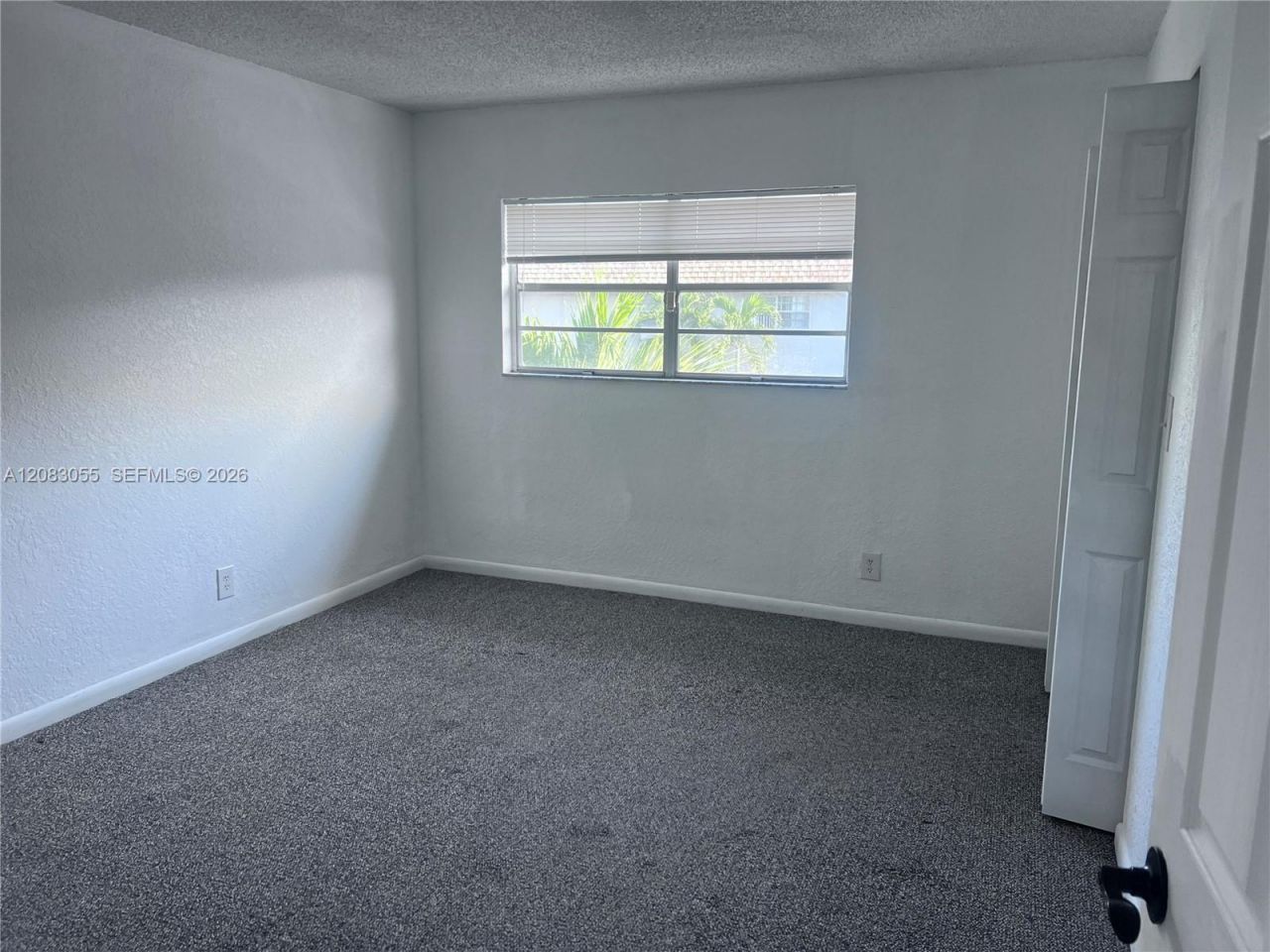 4651 NW 9th Dr, Unit 4651, Plantation, FL 33317 Photo