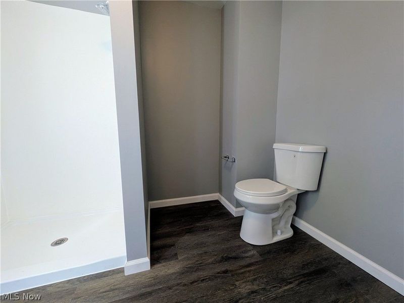 16712 Glenpark Avenue, Cleveland, OH 44128 Photo 14