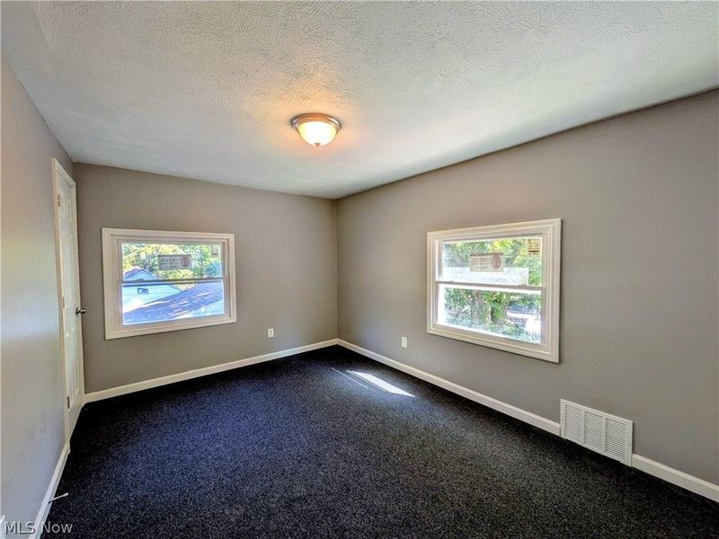 16712 Glenpark Avenue, Cleveland, OH 44128 Photo 18