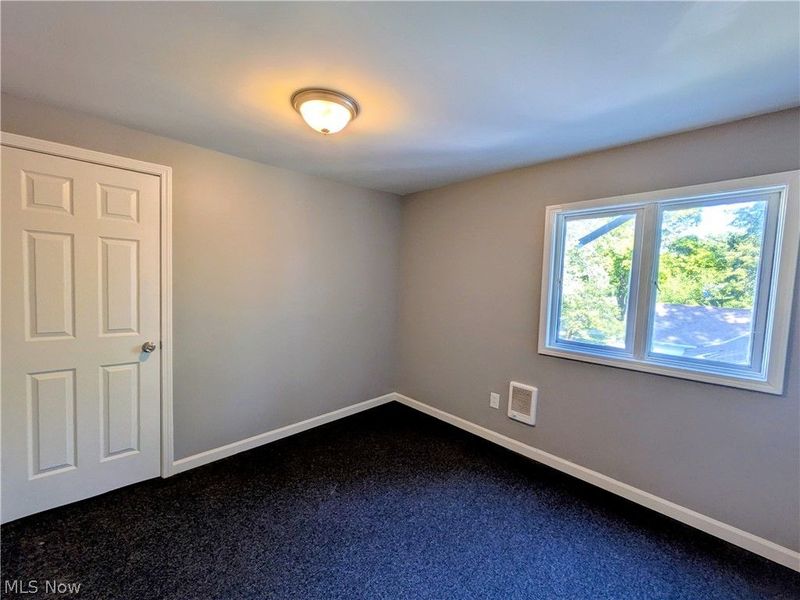 16712 Glenpark Avenue, Cleveland, OH 44128 Photo 20