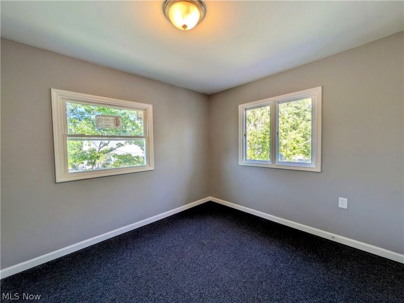 16712 Glenpark Avenue, Cleveland, OH 44128 Photo 21