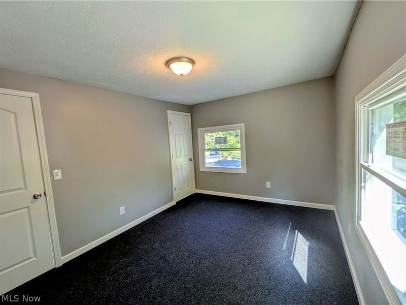 16712 Glenpark Avenue, Cleveland, OH 44128 Photo 29