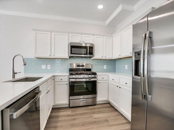 8813 Mountain Shadows CV, Unit A, Austin, TX 78735