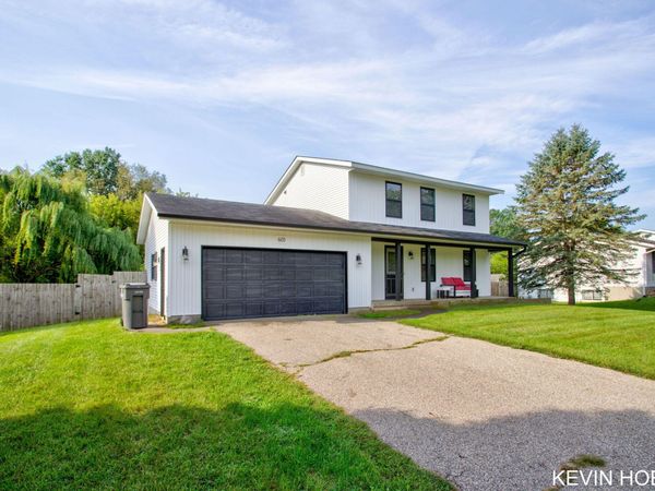 601 W Fennville Street, Fennville, MI 49408