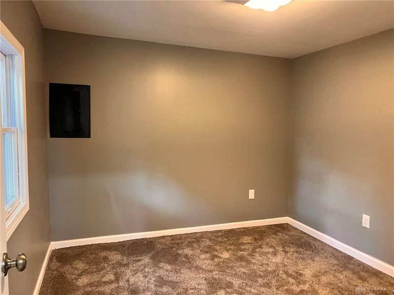 1015 Hillcrest Avenue, Springfield, OH 45504 Photo 29