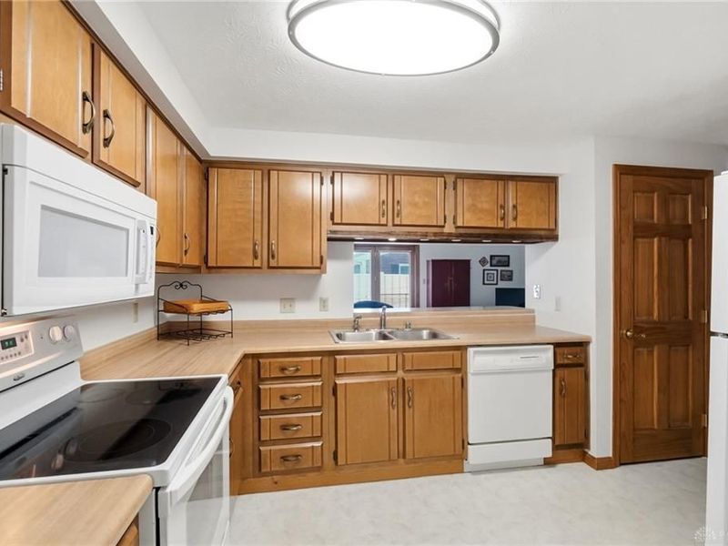 9 Meadow Lane, Unit A, Lebanon, OH 45036 Photo 11