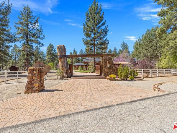 35849 Butterfly Peak Road, Mountain Center, CA 92561