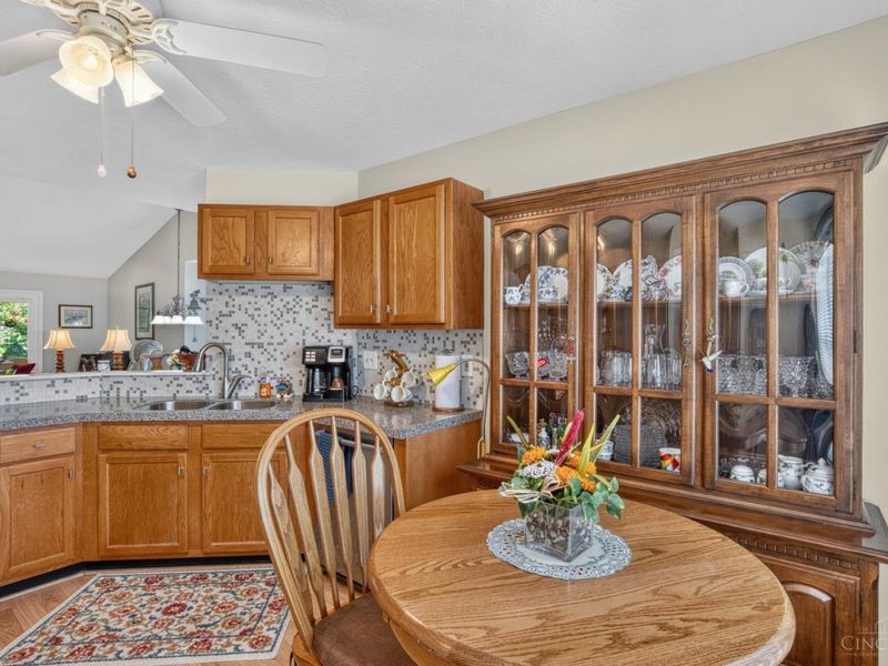 5104 Concord Hills Circle, Mason, OH 45040 Photo 12