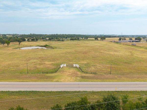 35235 W Highway 9 , Seminole, OK 74868