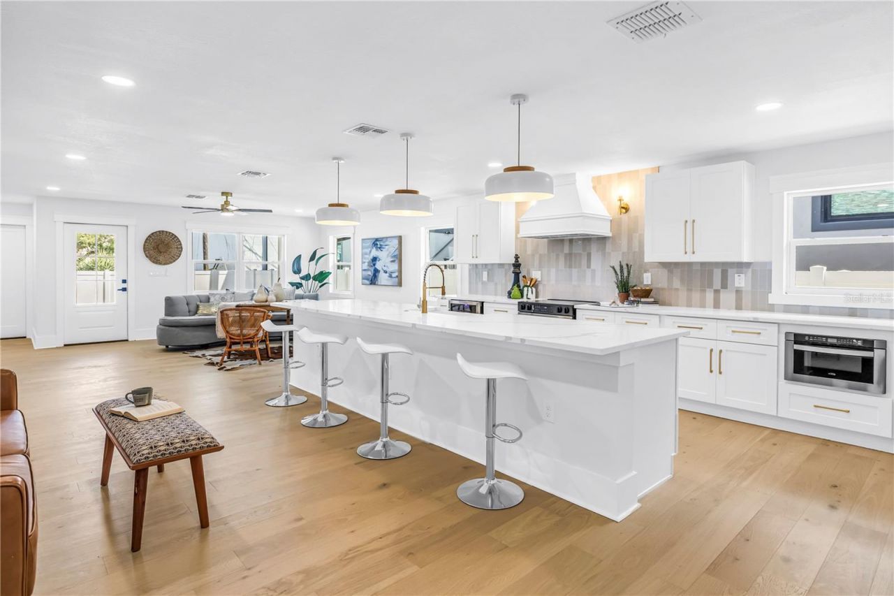 2325 4th Avenue S, Saint Petersburg, FL 33712 Photo