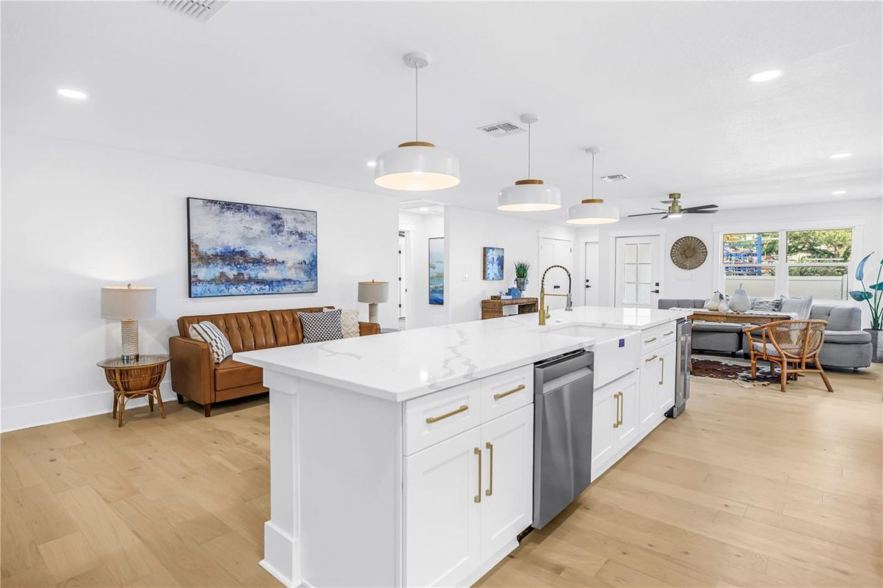 2325 4th Avenue S, Saint Petersburg, FL 33712 Photo
