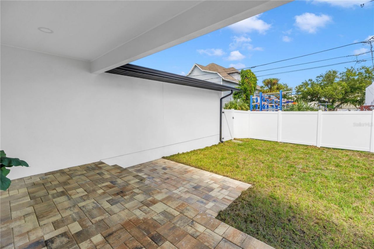2325 4th Avenue S, Saint Petersburg, FL 33712 Photo
