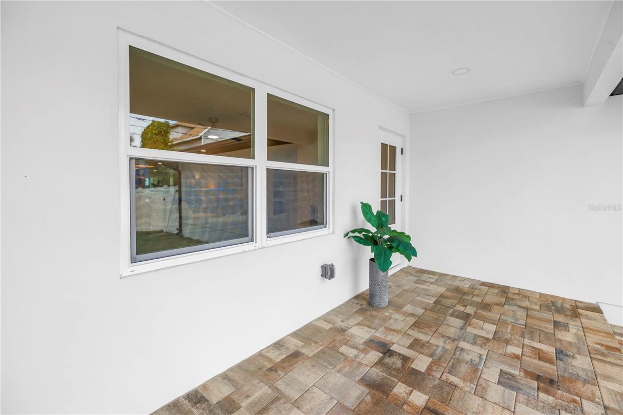 2325 4th Avenue S, Saint Petersburg, FL 33712 Photo
