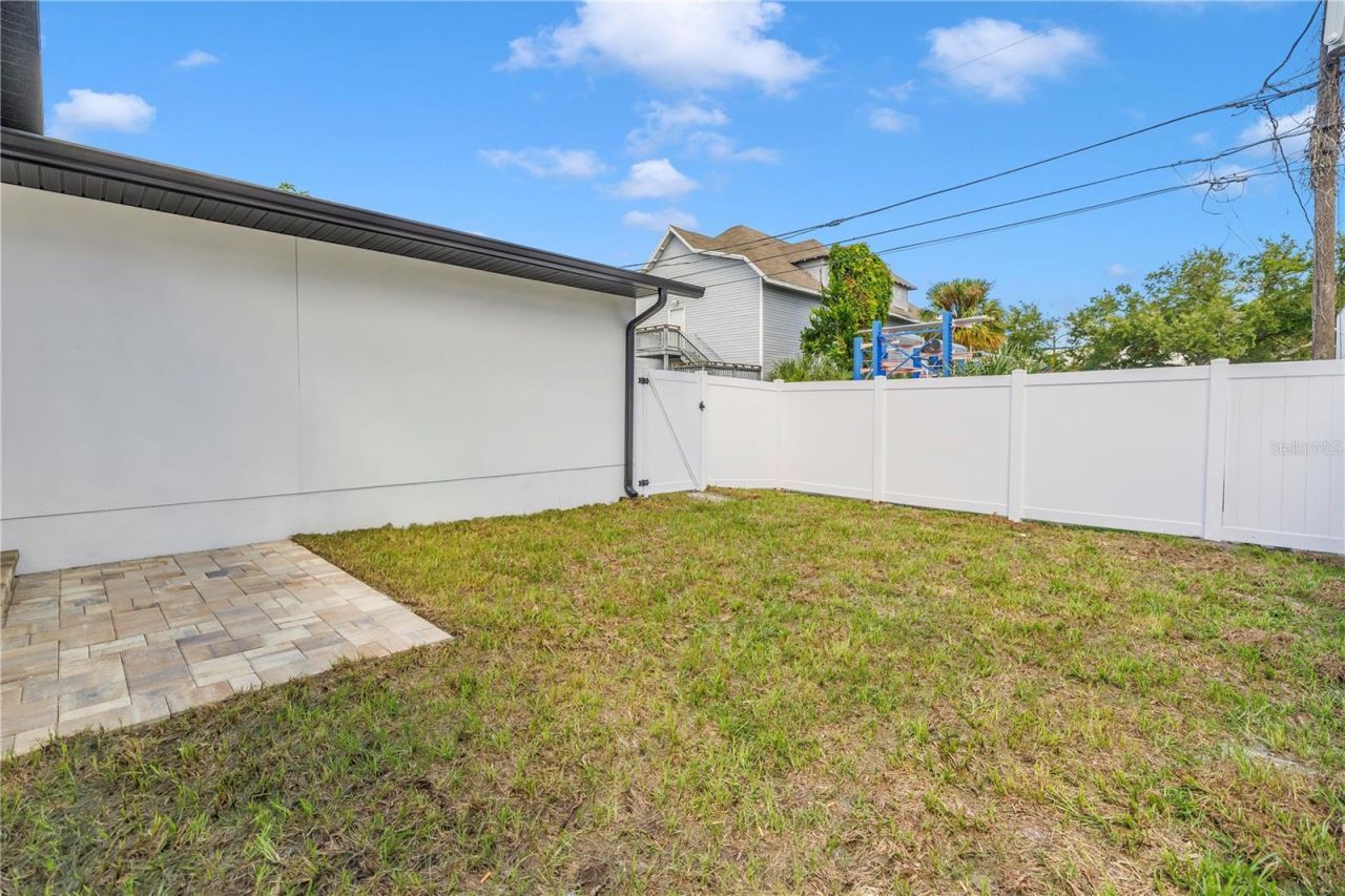 2325 4th Avenue S, Saint Petersburg, FL 33712 Photo