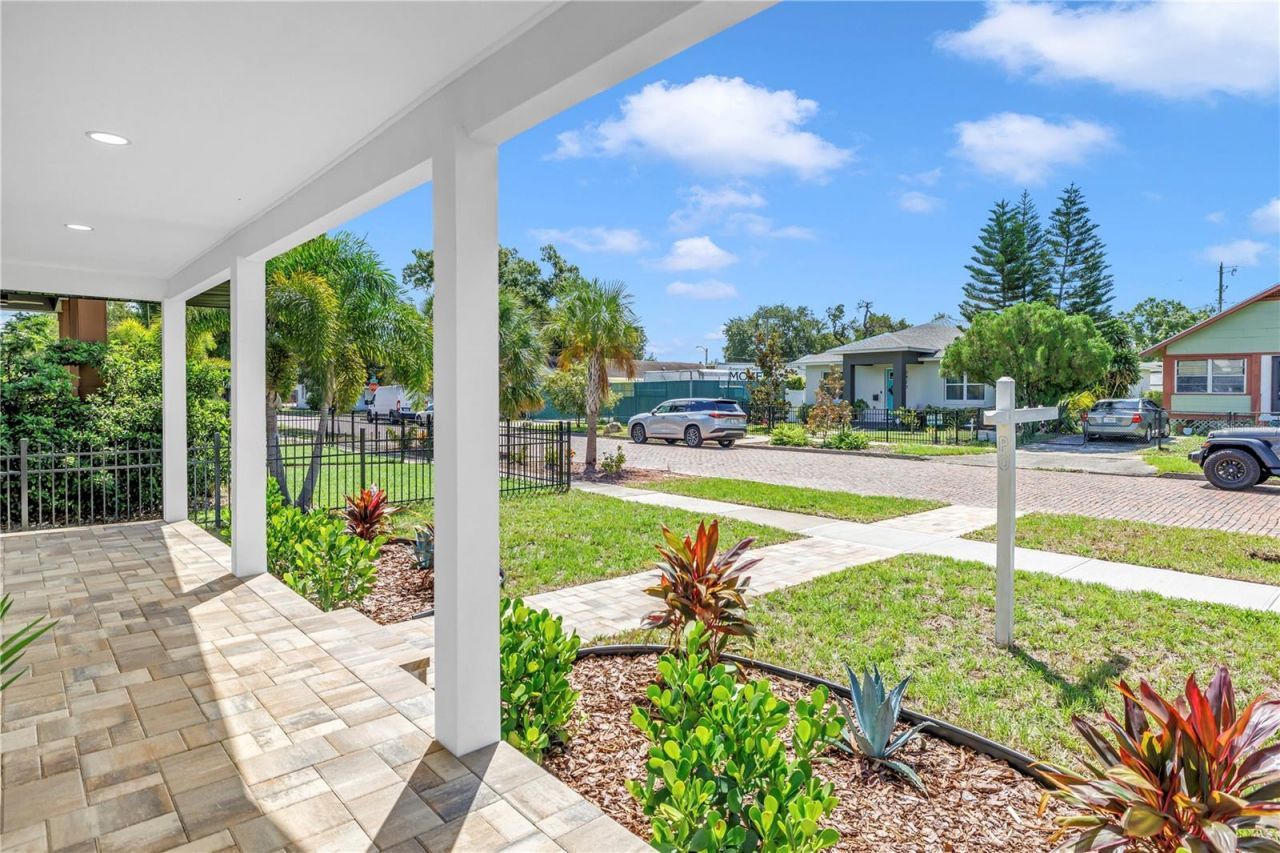 2325 4th Avenue S, Saint Petersburg, FL 33712 Photo