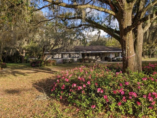 11215 DAVIS ROAD , TAMPA, FL 33637