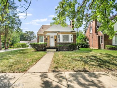 10031 Mercedes, Redford Township, Mi 48239