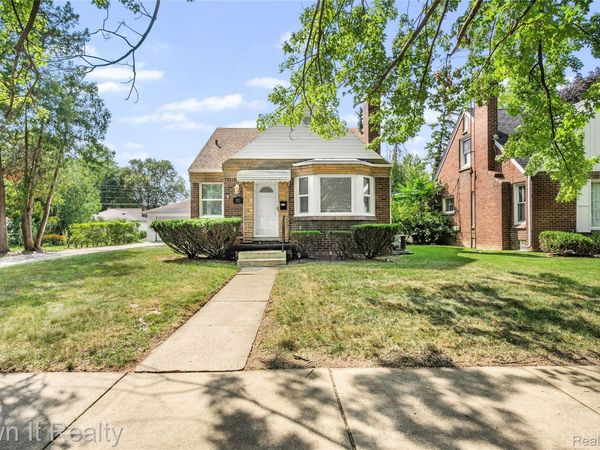 10031 Mercedes, Redford Township, Mi 48239