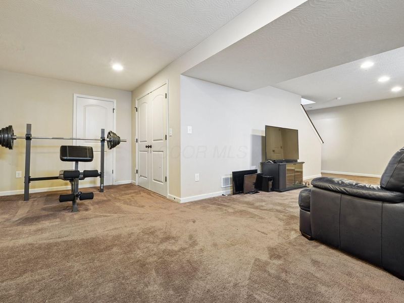 7940 Harvestmoon Drive, Reynoldsburg, OH 43068 Photo 33
