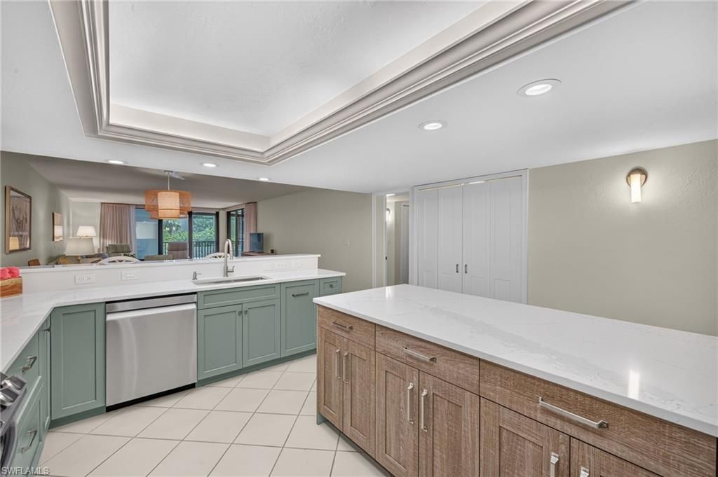 2929 W Gulf Dr , Unit 102, Sanibel, FL 33957 Photo