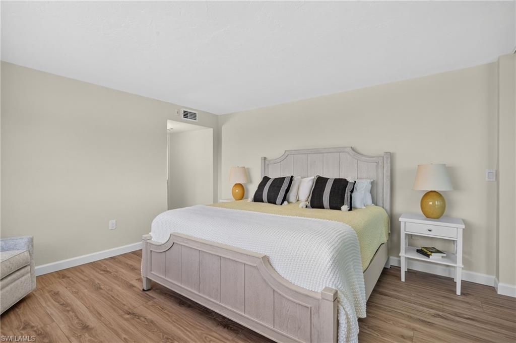 2929 W Gulf Dr , Unit 102, Sanibel, FL 33957 Photo