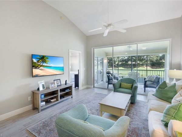 2235 Chesterbrook CT, Unit 203, NAPLES, FL 34109
