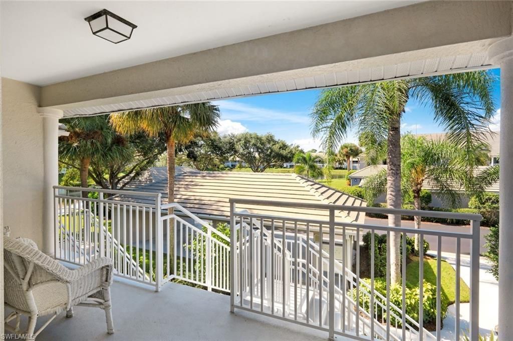 2235 Chesterbrook Ct, Unit 203, Naples, FL 34109 Photo