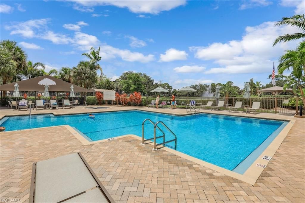 2235 Chesterbrook Ct, Unit 203, Naples, FL 34109 Photo