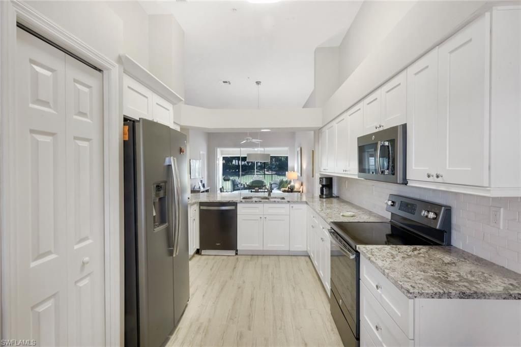 2235 Chesterbrook Ct, Unit 203, Naples, FL 34109 Photo