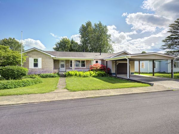 249 E Ambrose Street , Martinsville, IN 46151