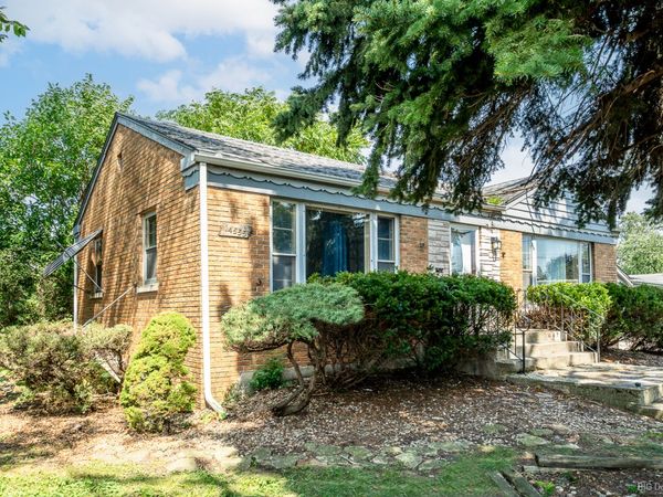 14555 Springfield Avenue, Midlothian, IL 60445
